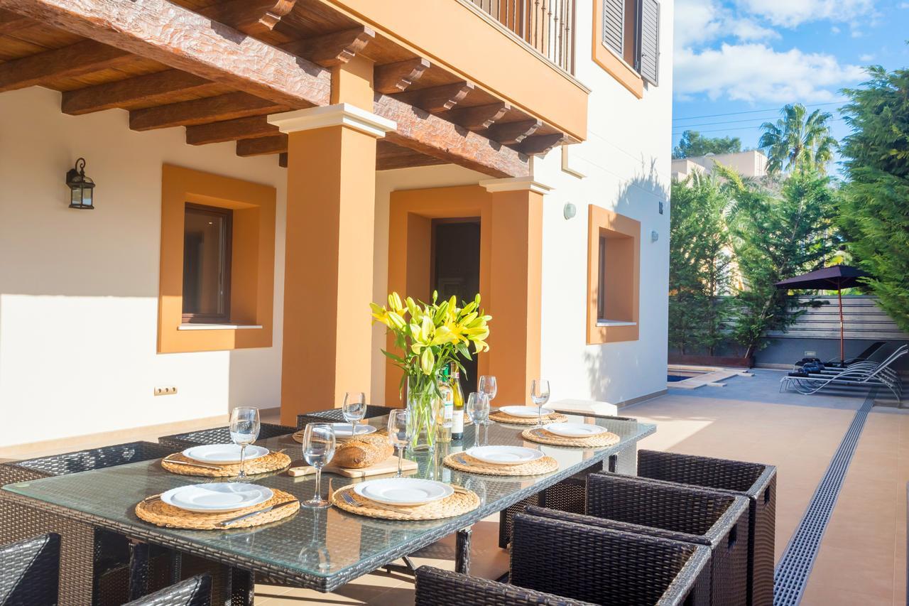 Villa Alexandra Таламанка Екстер'єр фото