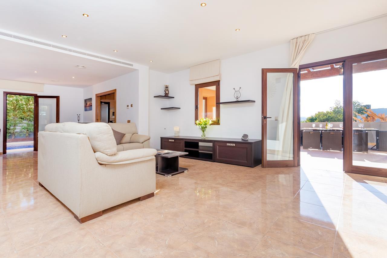 Villa Alexandra Таламанка Екстер'єр фото